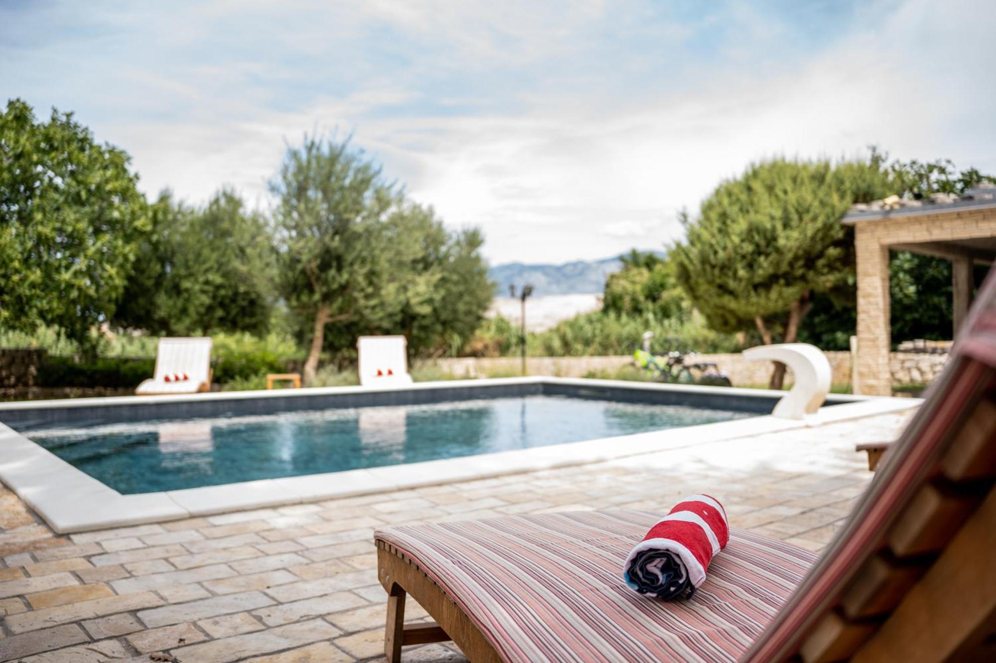 Villa Pag Dubrava Relax With Pool Bosana 외부 사진